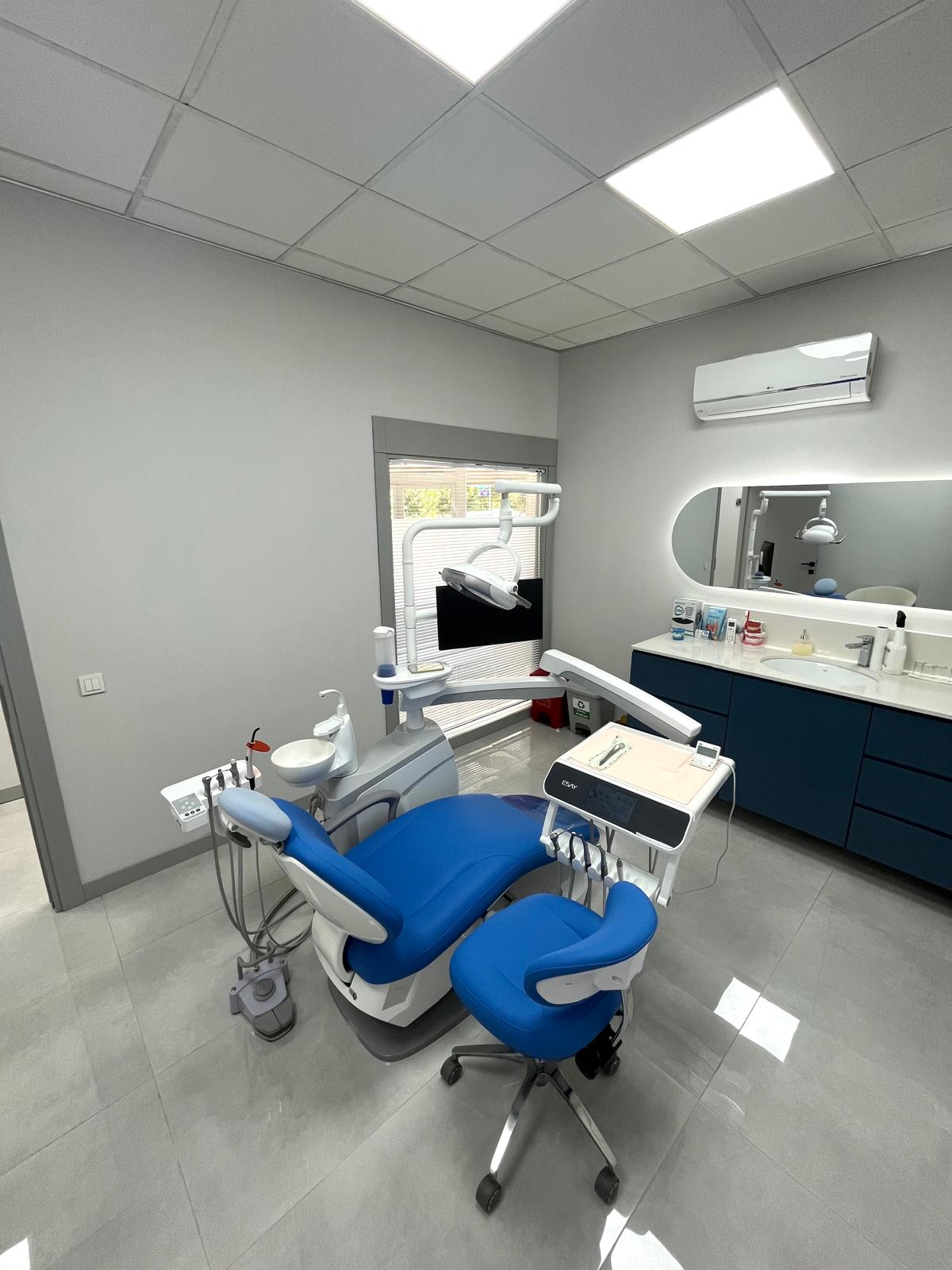 ST Dent Oral and Dental Health Clinic