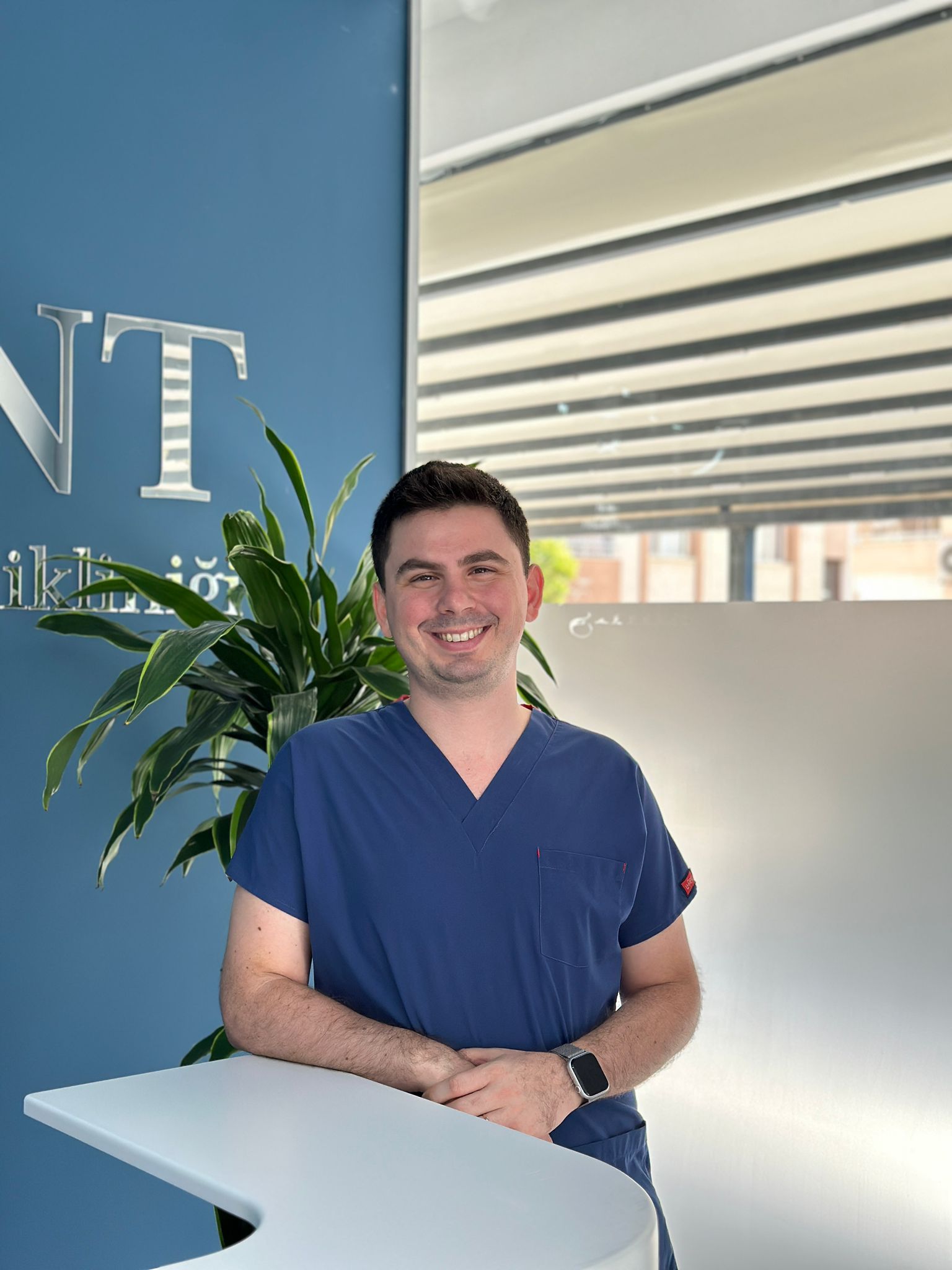 Specialist Dentist Serter Mert Selamet